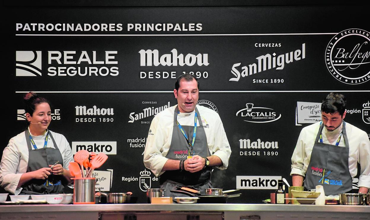 María Gómez (Magoga) y David López (Local de Ensayo), durante su demostración en el congreso en Ifema. 