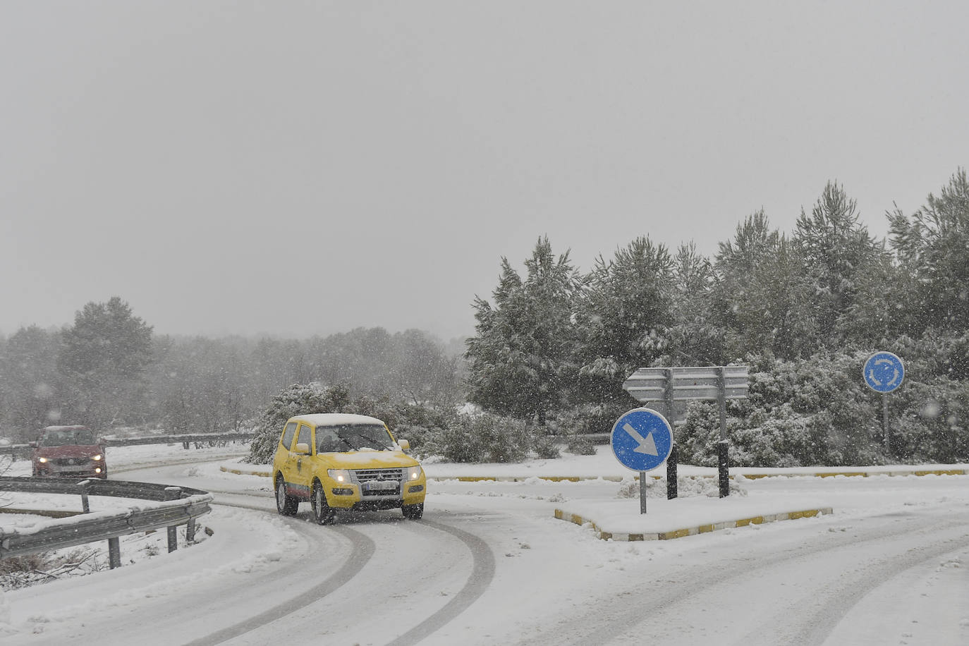 Junto a estos registros destacan los 20 centímetros de Bullas, a 600 metros; Caravaca-Los Rollos (15 centímetros), Benizar (10 cm), Totana-La Carrasca (10 cm) y Alhama-Sierra Espuña (2 cm)