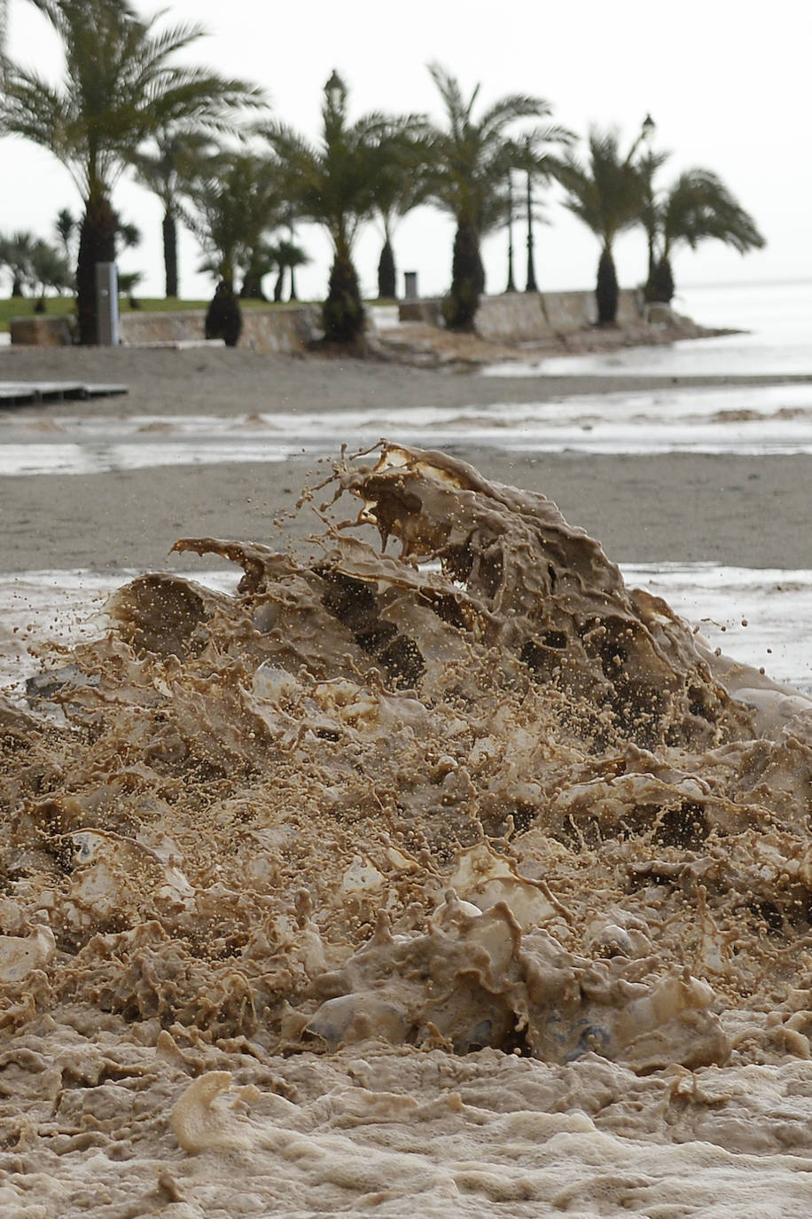 El municipio de Los Alcázares volvió a ser uno de los más afectados por el temporal que recorrió la Región