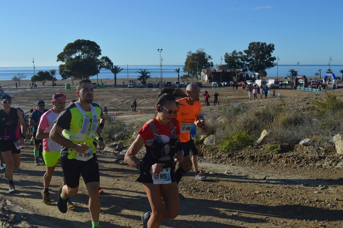 El atleta del C.D. Runtritón Cartagena completa los 21 kilómetros en un tiempo de 1:24:57, por los 1:44:17 para la corredora del Mobel Automenor Running Team