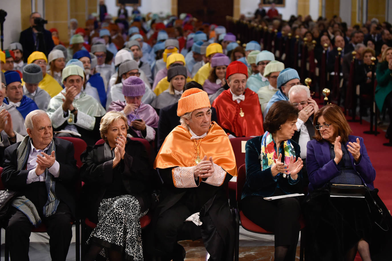 Fotos: La UCAM proyecta impartir Veterinaria, Biotecnología y Trabajo Social
