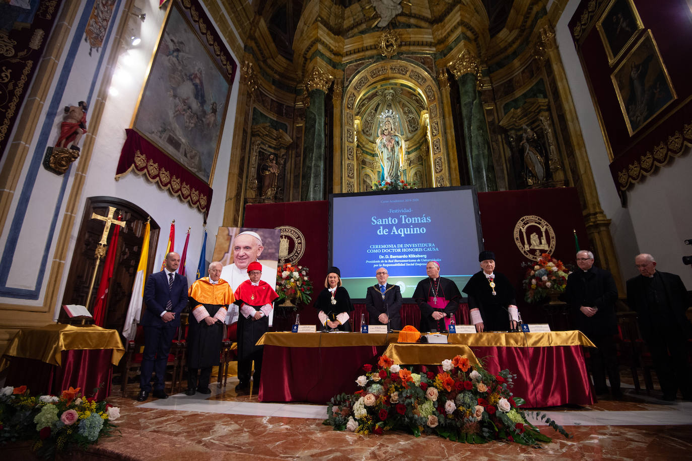 Fotos: La UCAM proyecta impartir Veterinaria, Biotecnología y Trabajo Social