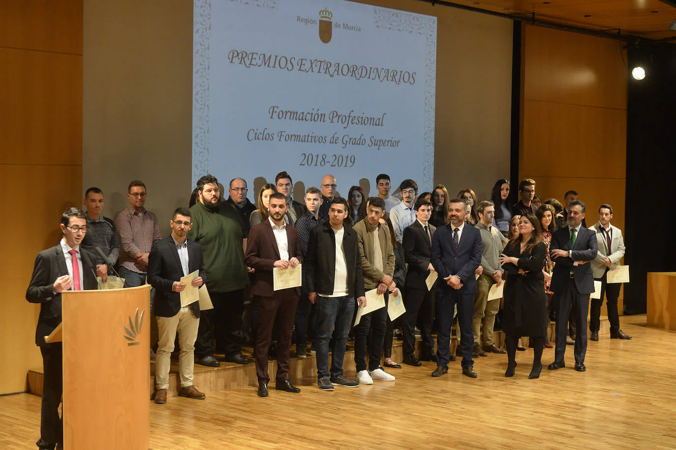 Fotos: Los alumnos más brillantes de la Región recogen sus premios a la excelencia