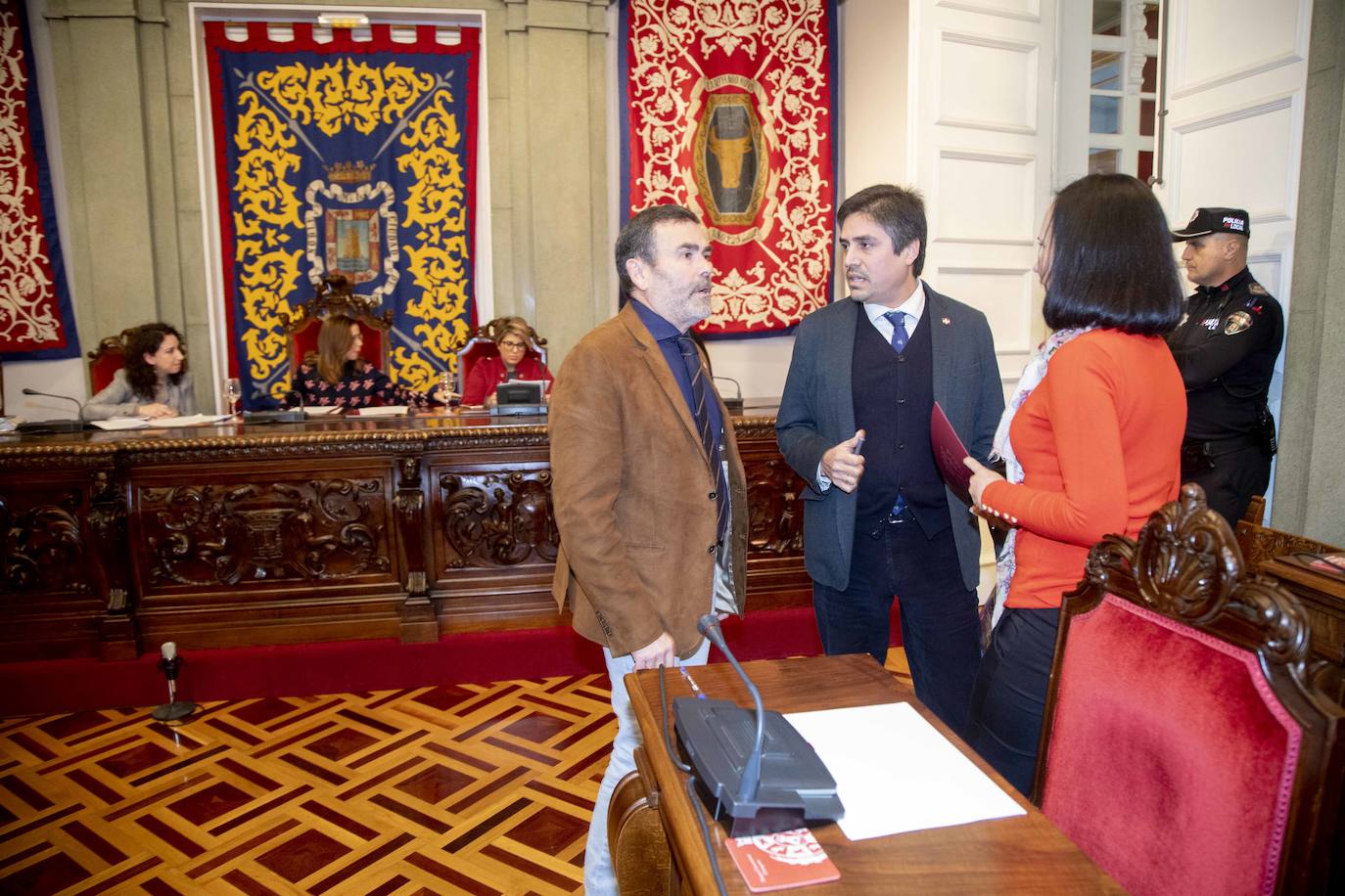 Fotos: Castejón usa un tecnicismo para no debatir la reprobación a su gobierno