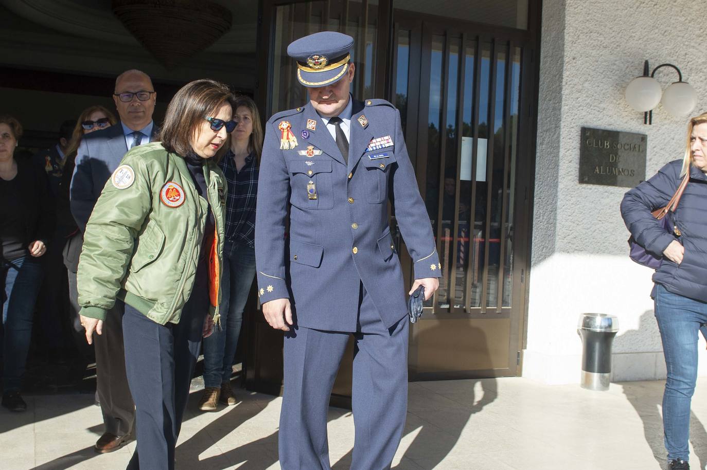 Fotos: Margarita Robles confirma el contrato de compra de los 24 aviones Pilatus de entrenamiento para la AGA