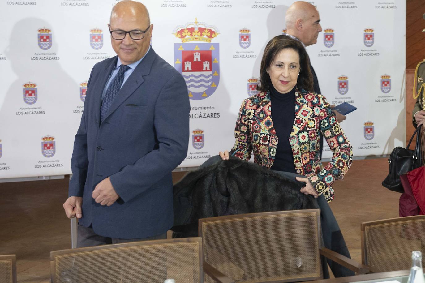 Fotos: Margarita Robles confirma el contrato de compra de los 24 aviones Pilatus de entrenamiento para la AGA