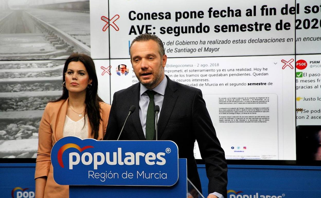 El portavoz del Grupo Parlamentario Popular en la Asamblea Regional, Joaquín Segado, este miércoles.