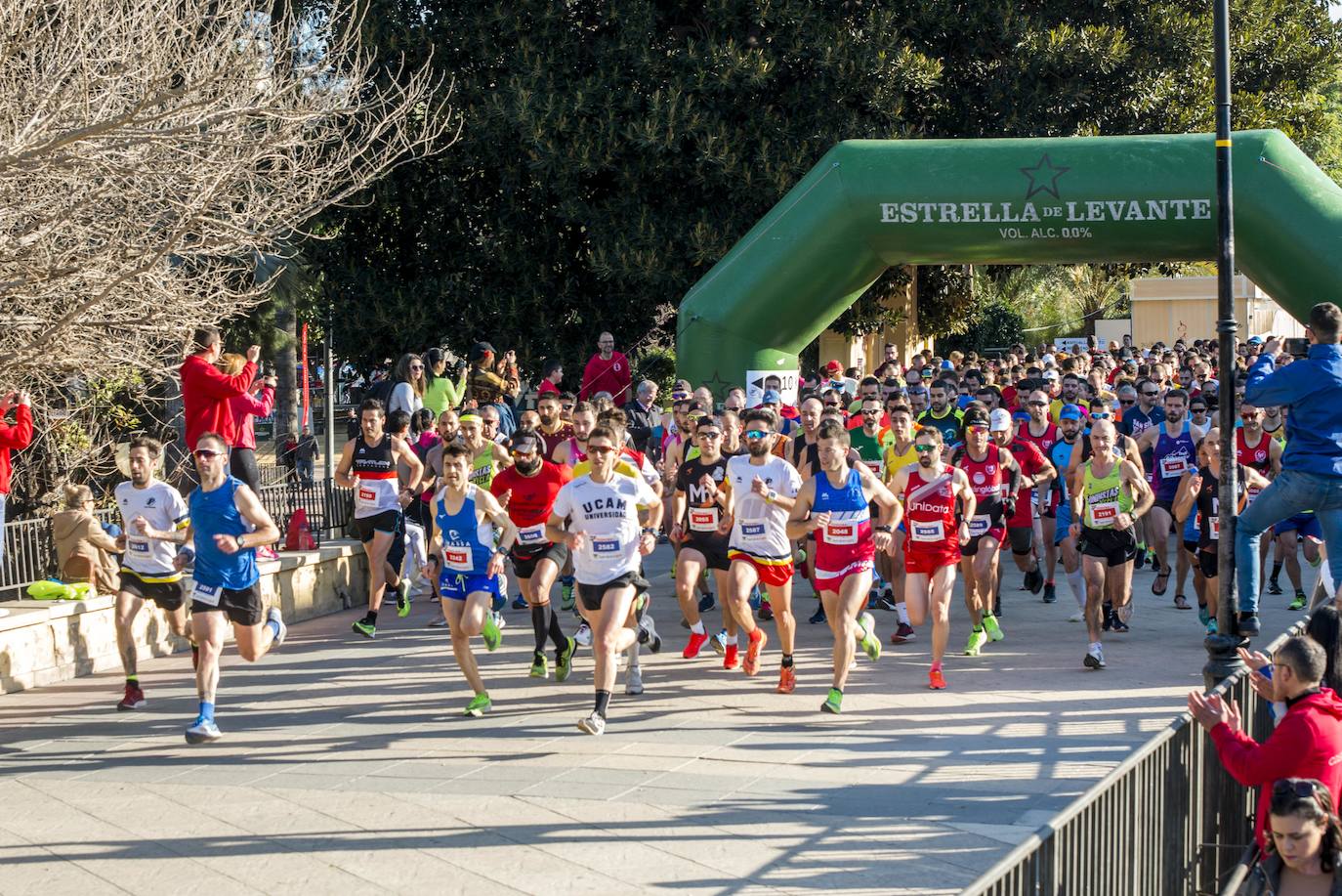 El atleta del Grupo Alcaraz se lleva la V Carrera CEI & Save the Children con un tiempo de 31:33 minutos, por los 38:57 para la atleta del Inassa Premium en los 10 kilómetros