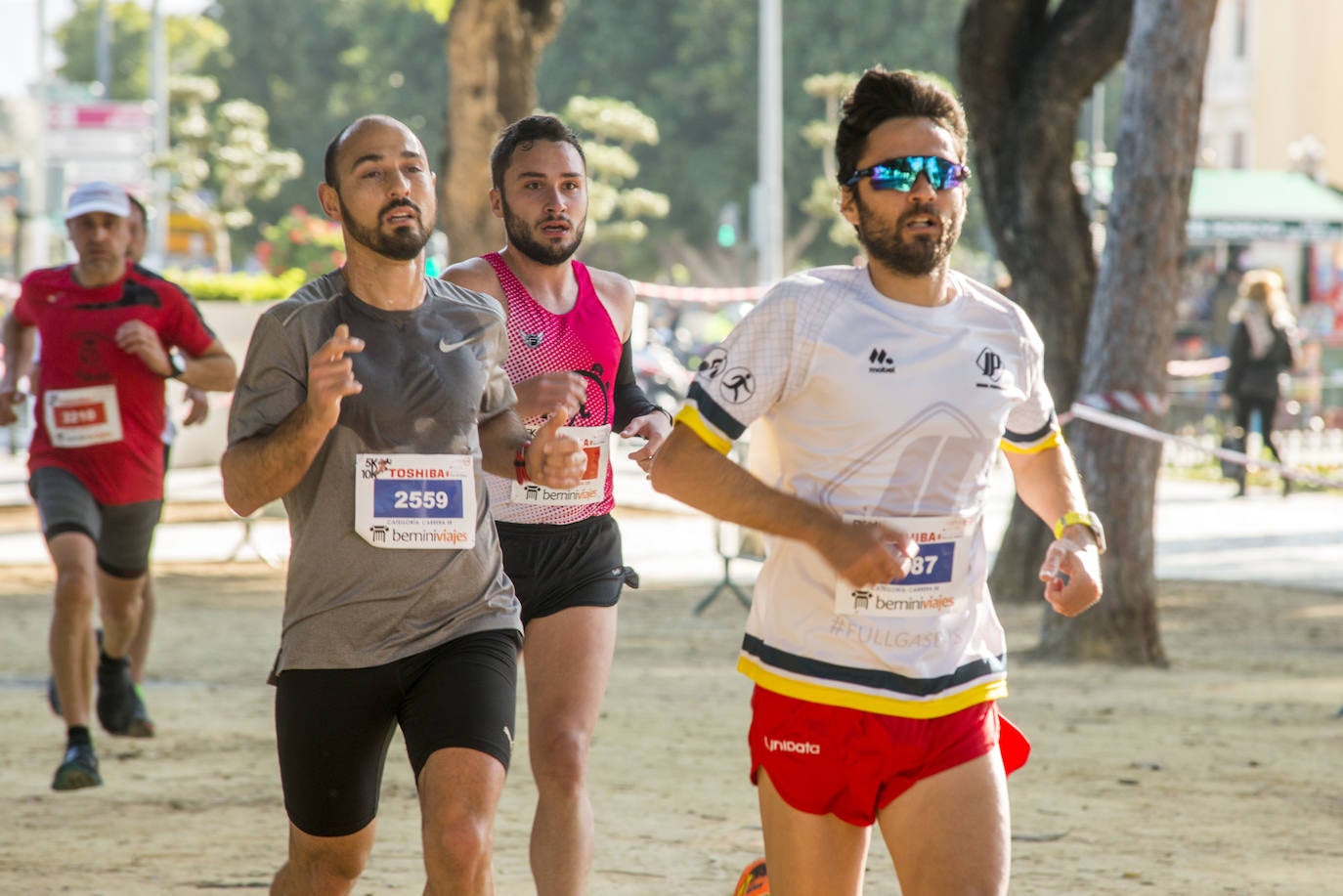 El atleta del Grupo Alcaraz se lleva la V Carrera CEI & Save the Children con un tiempo de 31:33 minutos, por los 38:57 para la atleta del Inassa Premium en los 10 kilómetros