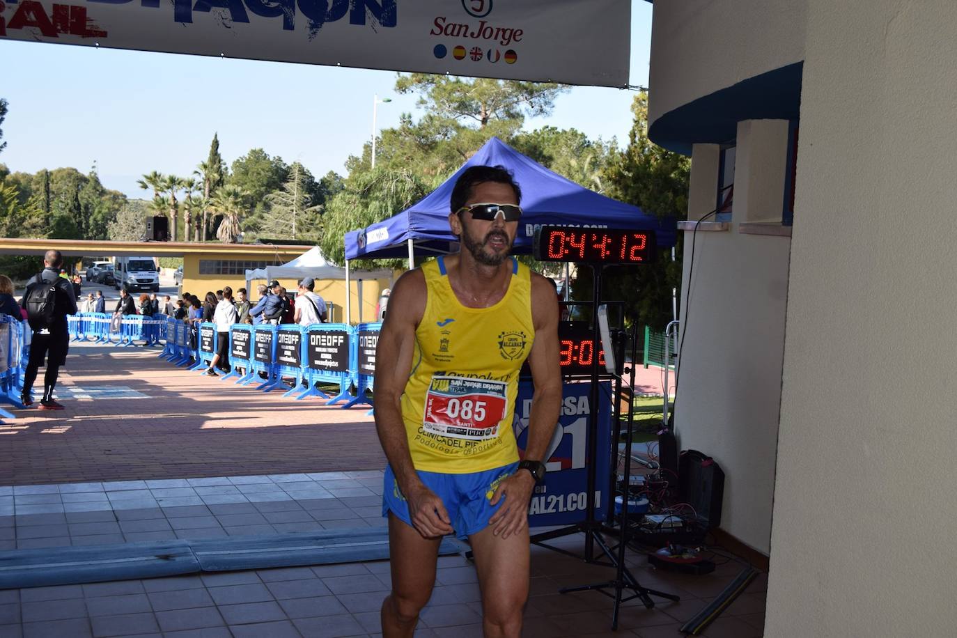 El corredor del Trail Santomera completa los 26 kilómetros en un tiempo de 1:55:05, por la marca de 2:15:15 para la deportista del Automenor Running Team