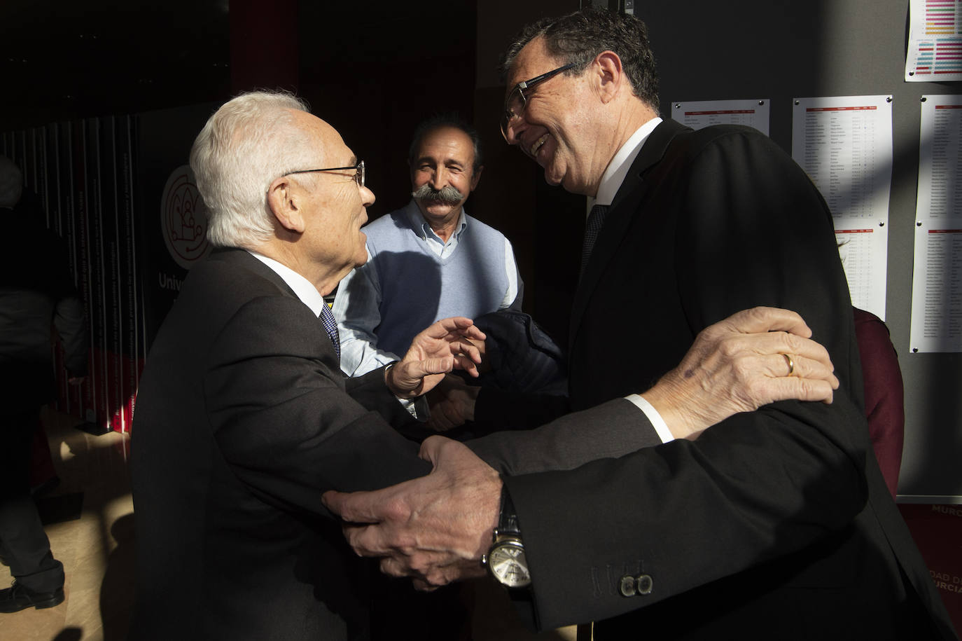 Fotos: La UMU entrega sus Medallas de Oro a los exrectores Lozano Teruel, Roca, Monreal, Ballesta y Cobacho