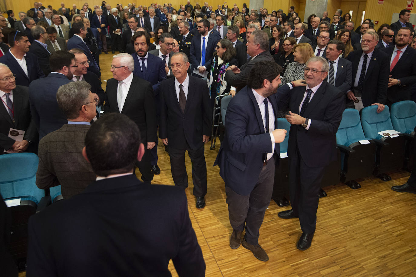 Fotos: La UMU entrega sus Medallas de Oro a los exrectores Lozano Teruel, Roca, Monreal, Ballesta y Cobacho