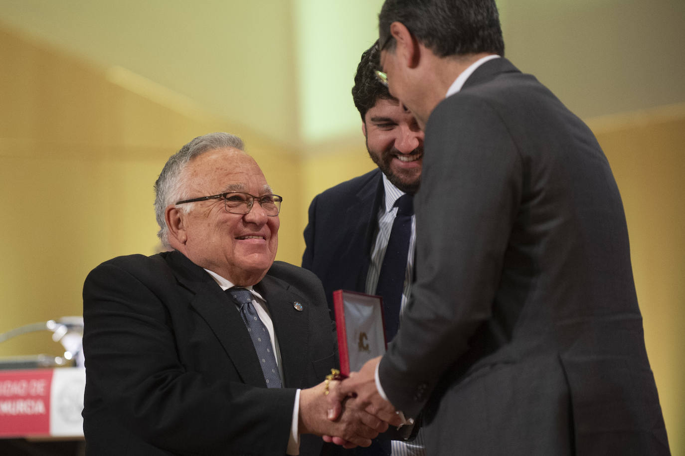 Fotos: La UMU entrega sus Medallas de Oro a los exrectores Lozano Teruel, Roca, Monreal, Ballesta y Cobacho