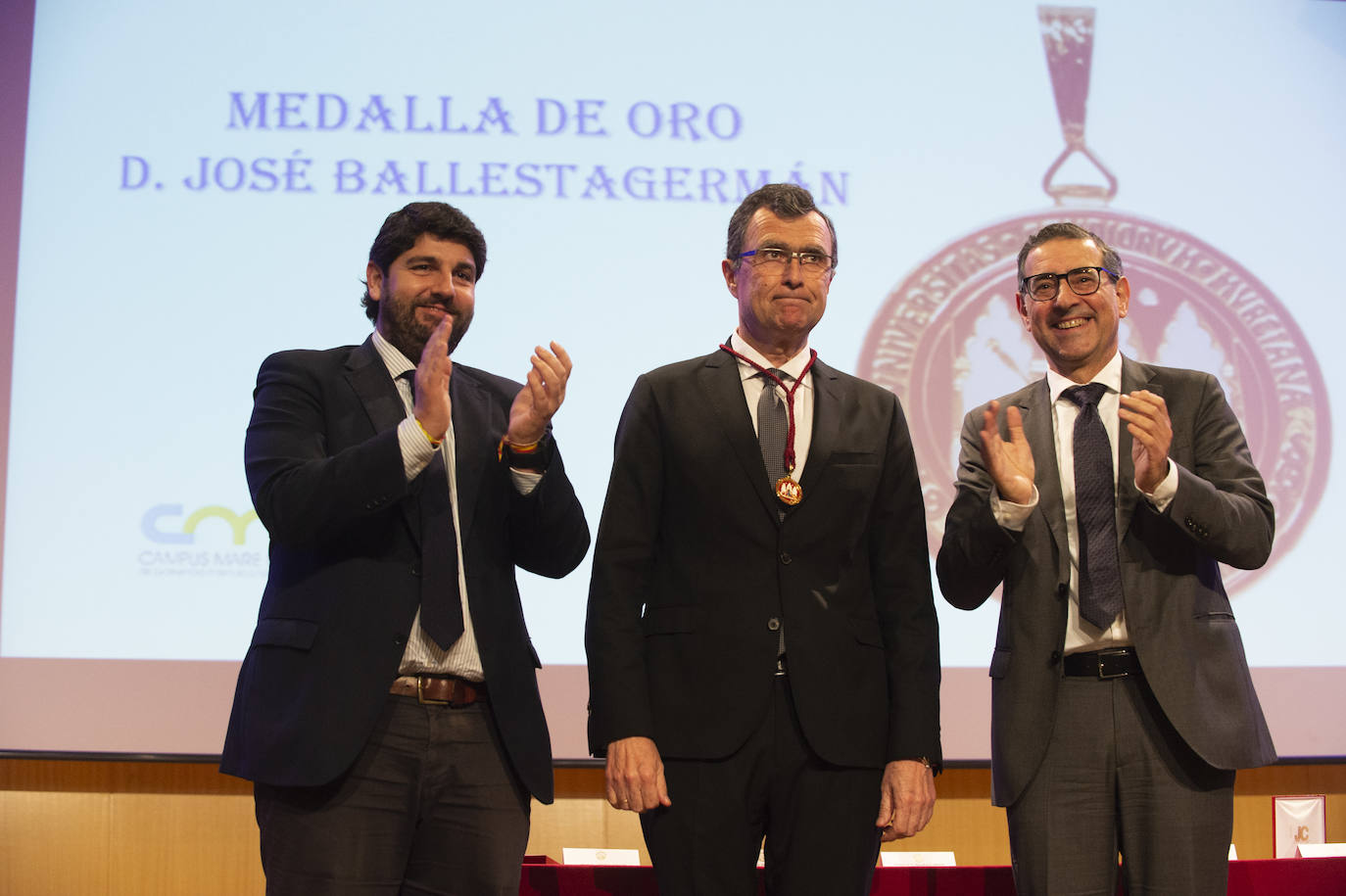 Fotos: La UMU entrega sus Medallas de Oro a los exrectores Lozano Teruel, Roca, Monreal, Ballesta y Cobacho