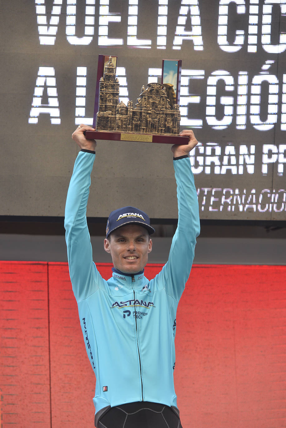 Fotos: Meurisse gana la Vuelta a la Región y Luis León vence en la segunda etapa