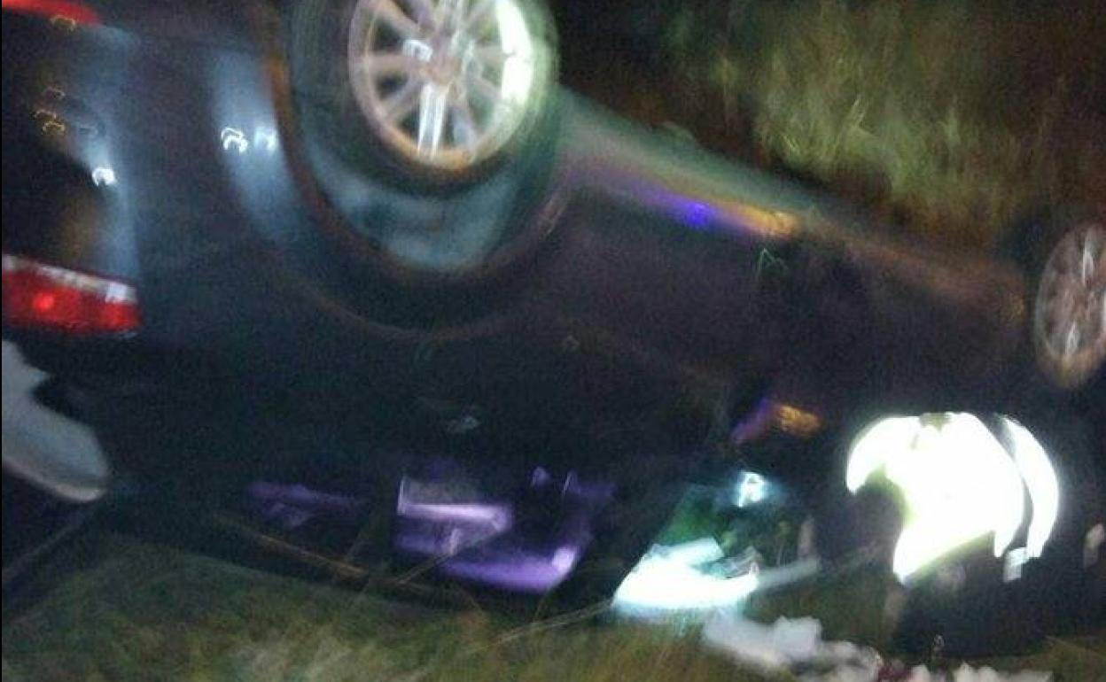 Vehículo tras el siniestro vial, este jueves por la mañana.