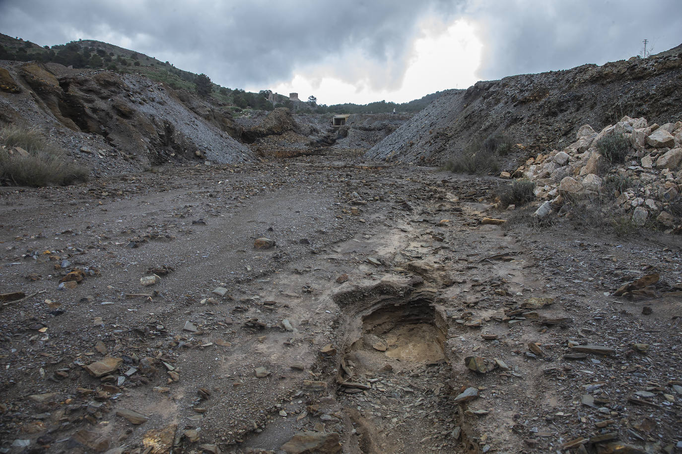 Fotos: Tres ramblas arrastran al Mar Menor residuos mineros con altos niveles de 5 metales pesados