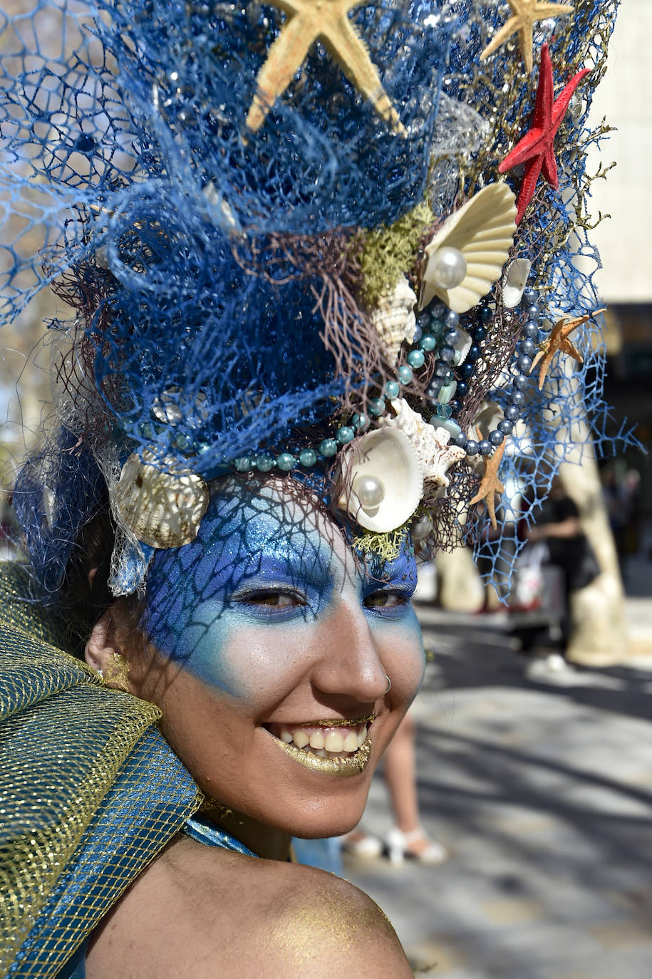 Por megafonía y entre canciones, invitaban a conocer sus fiestas, en especial el desfile de piñata del próximo domingo 1 de marzo.