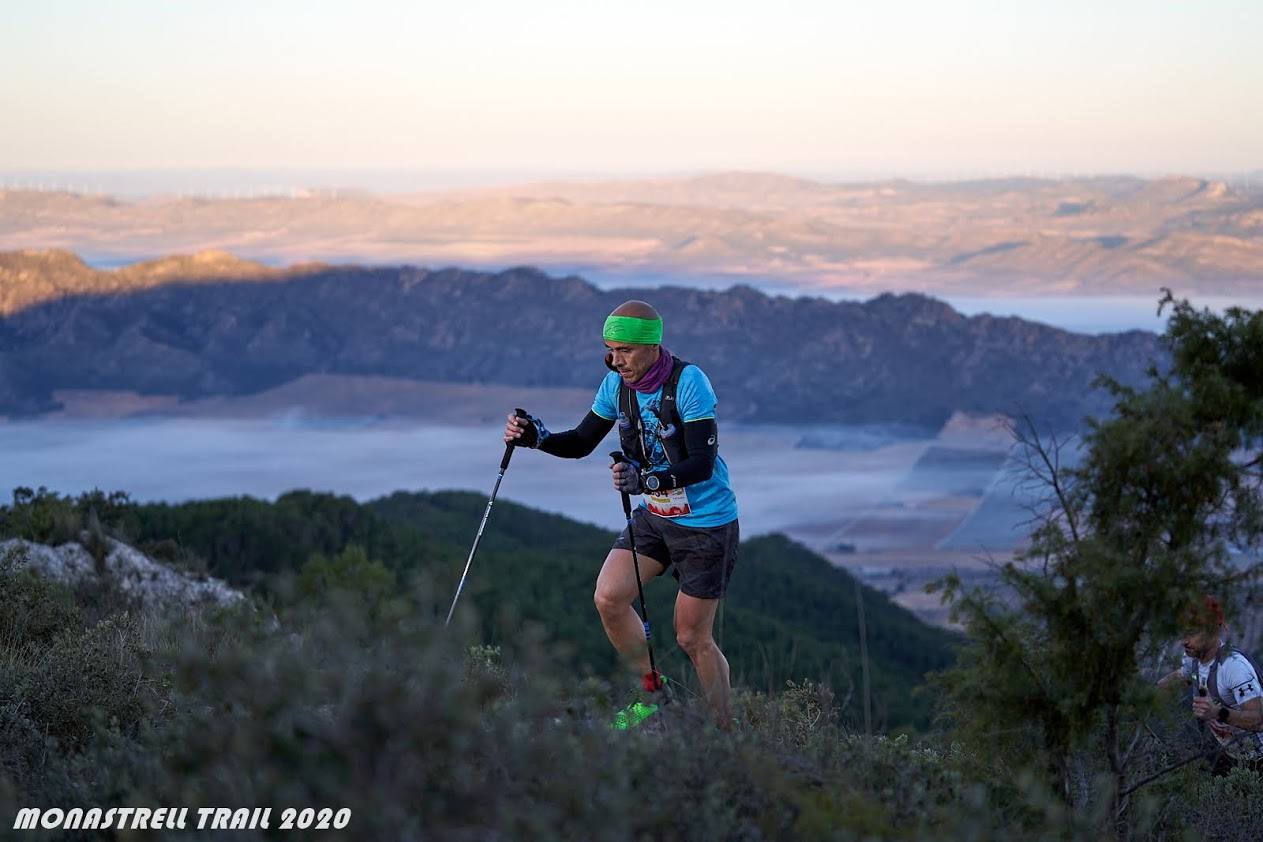 El atleta del Bicihuerta completa los 61 kilómetros con un tiempo de 6:46:30, por los 9:11:36 para la corredora del Kampamento Base