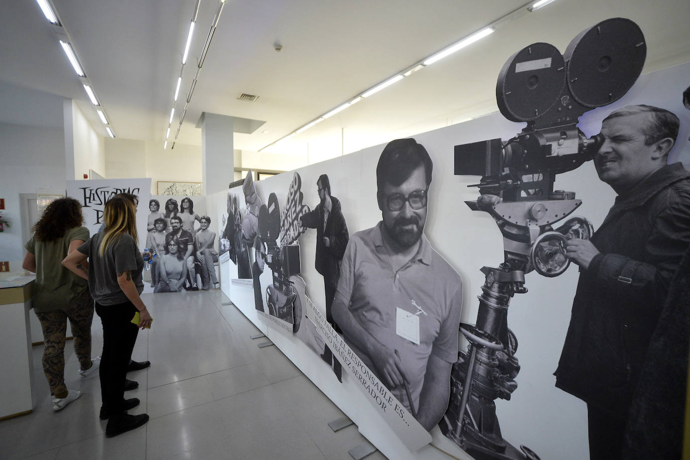 Fotos: Las &#039;Historias para no olvidar&#039; de Chicho Ibáñez Serrador, en la Biblioteca Regional