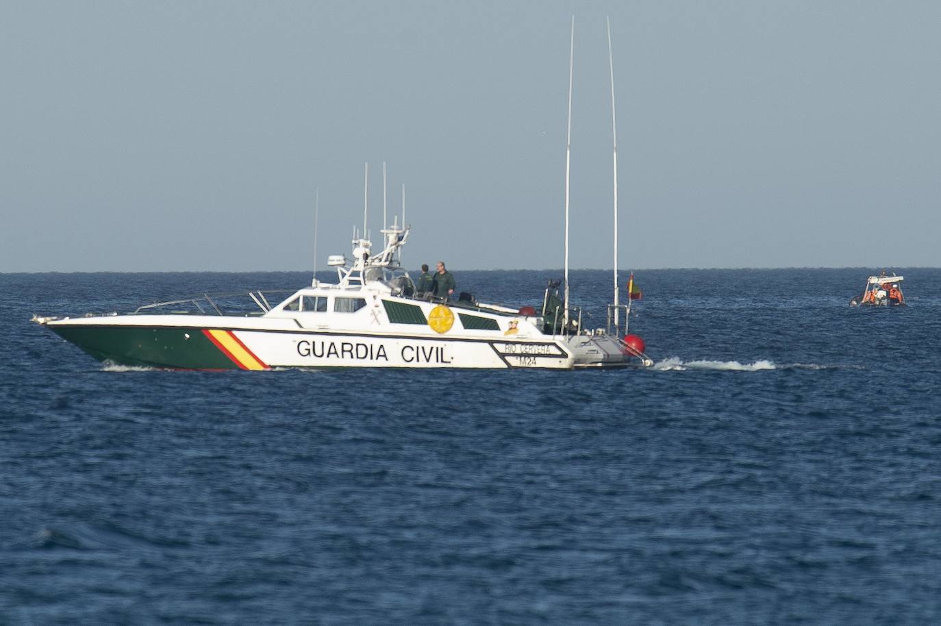 Fotos: Nuevo accidente de un piloto de la AGA en la costa de la Región de Murcia