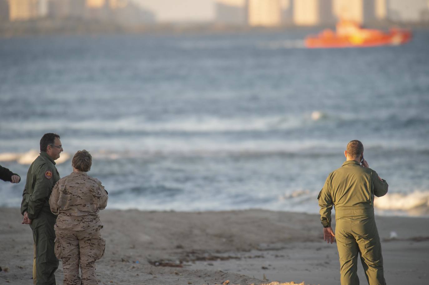 Fotos: Nuevo accidente de un piloto de la AGA en la costa de la Región de Murcia