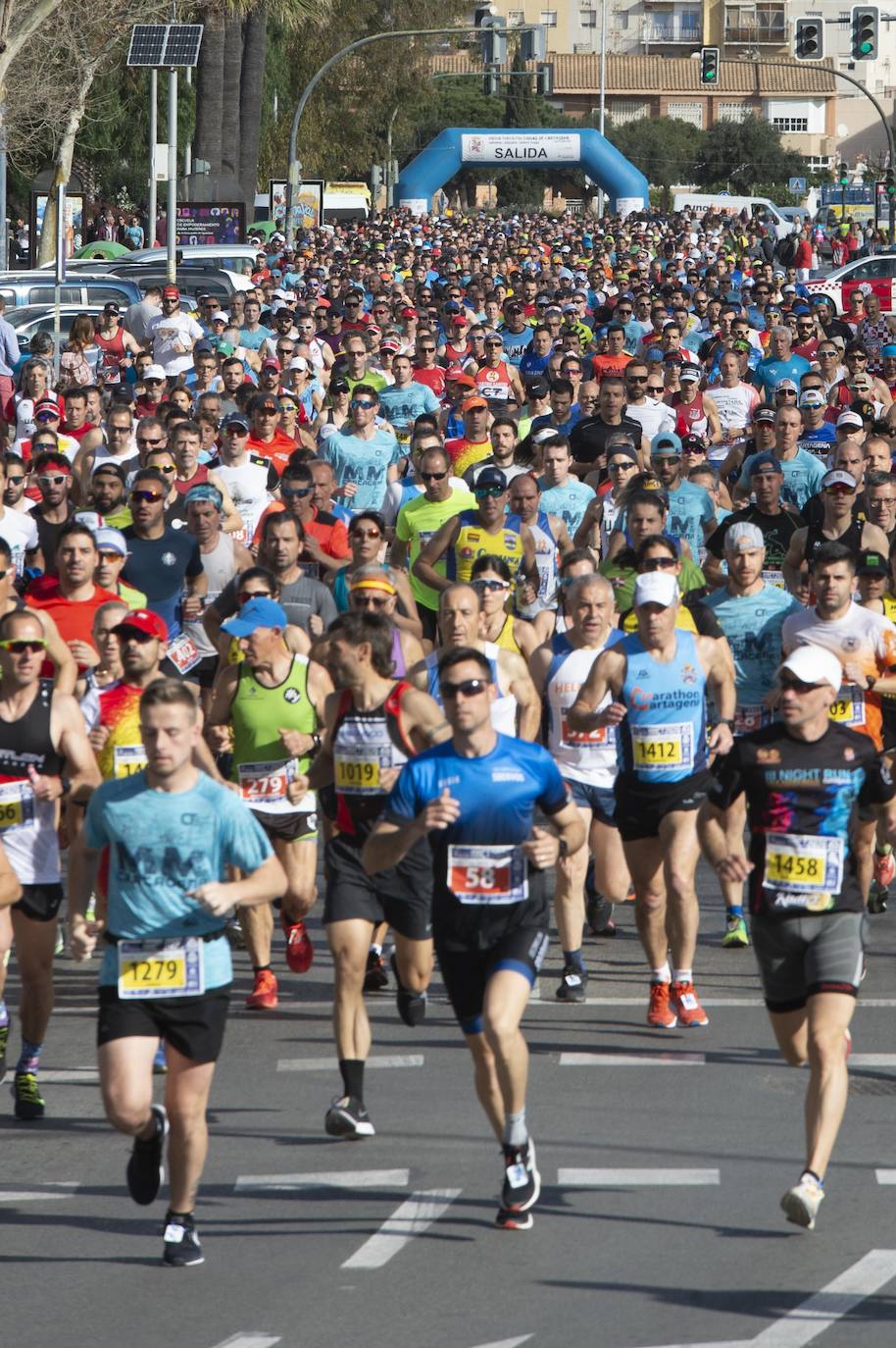 Fotos: Juan Ramón García y Wafiya Benali vencen en la Media Maratón de Cartagena