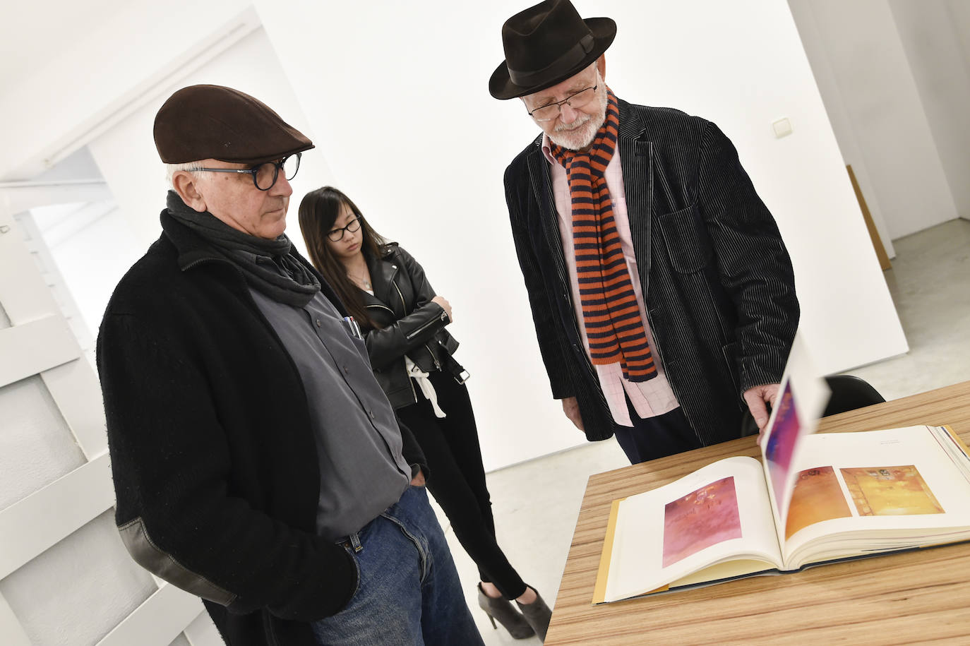 Fotos: Vicente Ruiz, un pintor flechado por la prehistoria