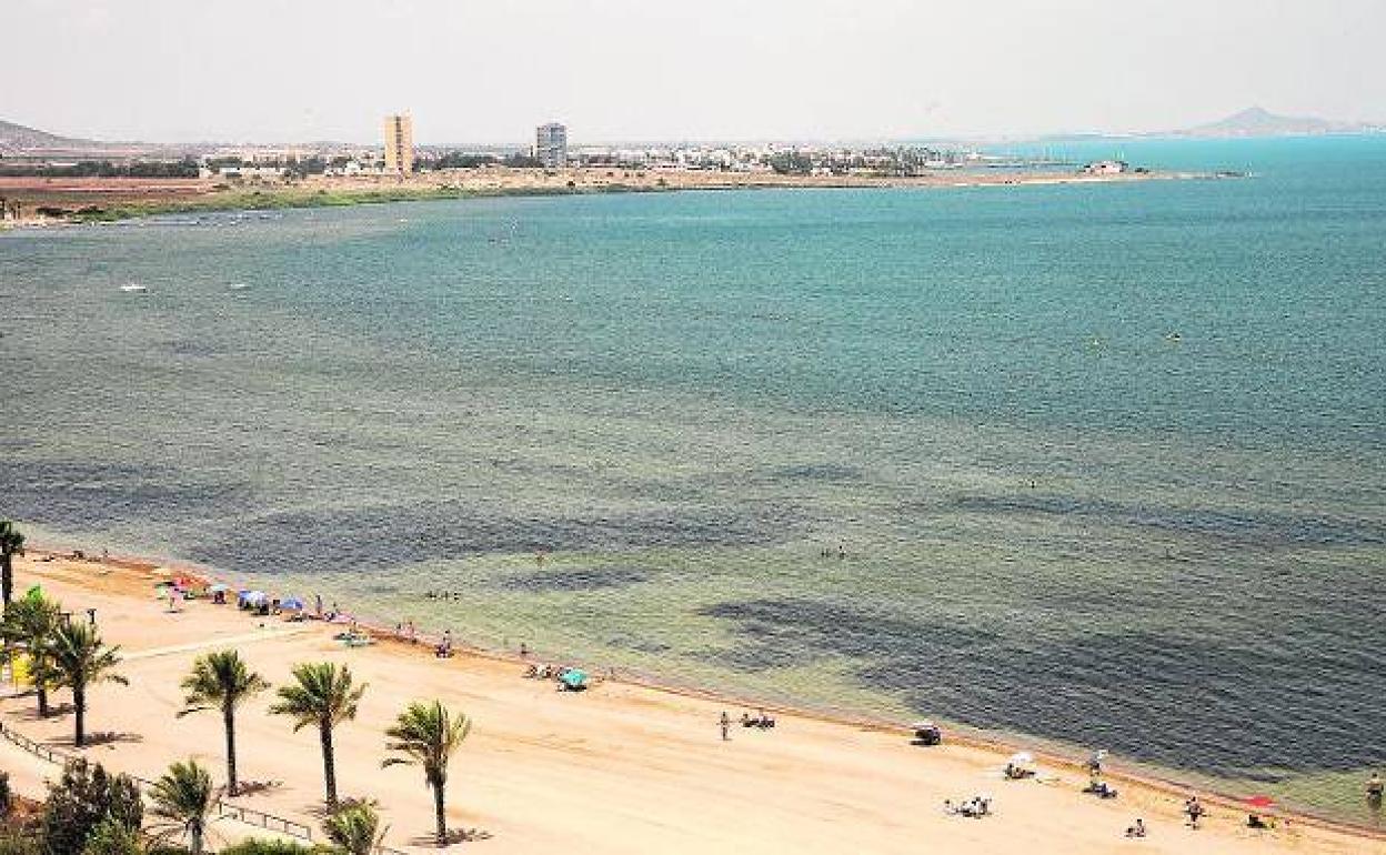 El Mar Menor desde Playa Honda. en una imagen de archivo.