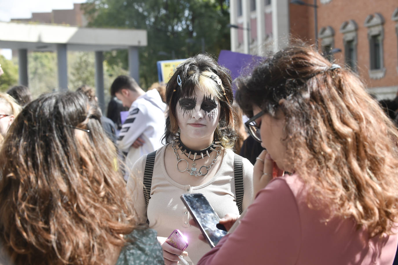 Fotos: Los estudiantes protestan en Murcia por una «ofensiva salvaje contra los derechos conquistados»