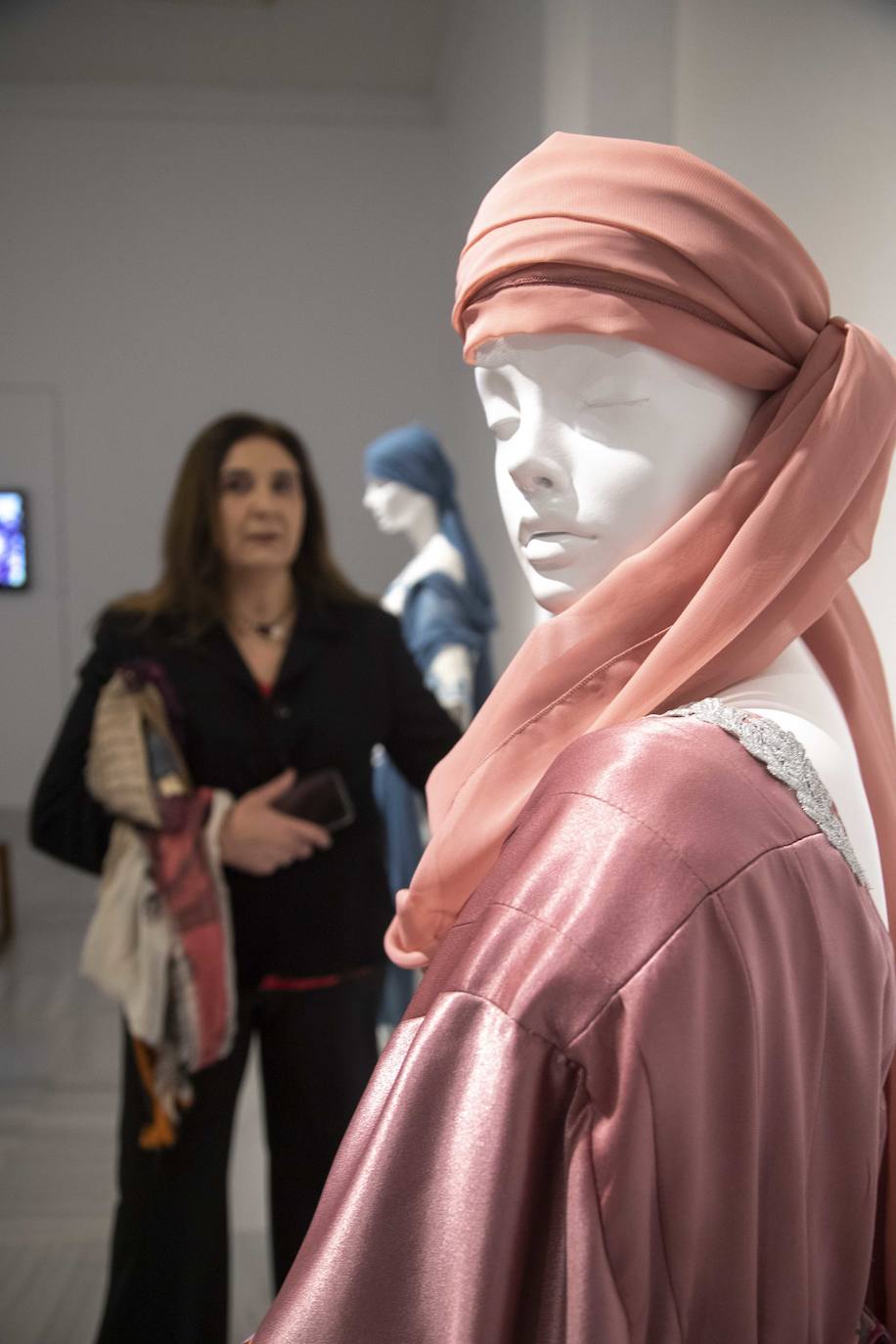 Fotos: Una muestra california repasa la historia de la Samaritana