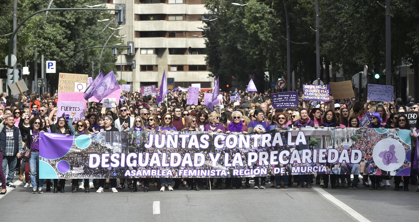 La manifestación transcurrió en un ambiente sano, alegre y reivindicativo.