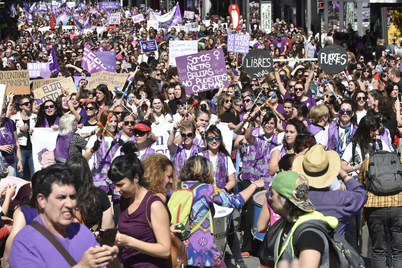 La manifestación transcurrió en un ambiente sano, alegre y reivindicativo.