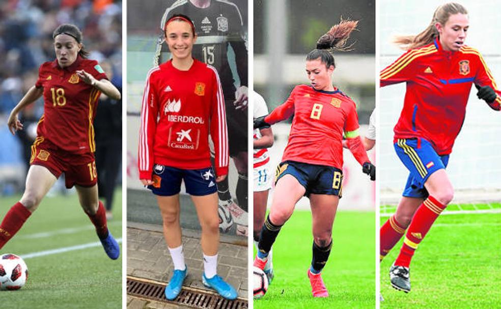 De izquierda a derecha: Eva Navarro, delantera del Levante de la Liga Iberdrola; Mireya Zafra, delantera del Cehegín Deportivo de Primera Autonómica; Silvia Lloris, defensa central de El Palmar cadete y Maitane López, centrocampista del Levante.