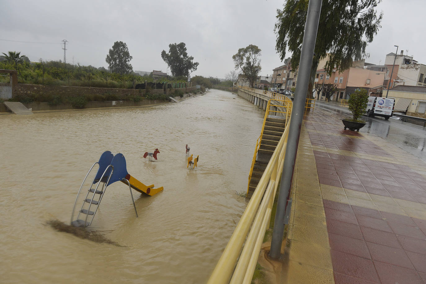 Efectos del temporal en Beniaján y Torreagüera.