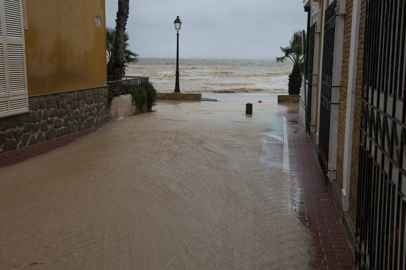 Fotos: Las lluvias vuelven a anegar Los Alcázares