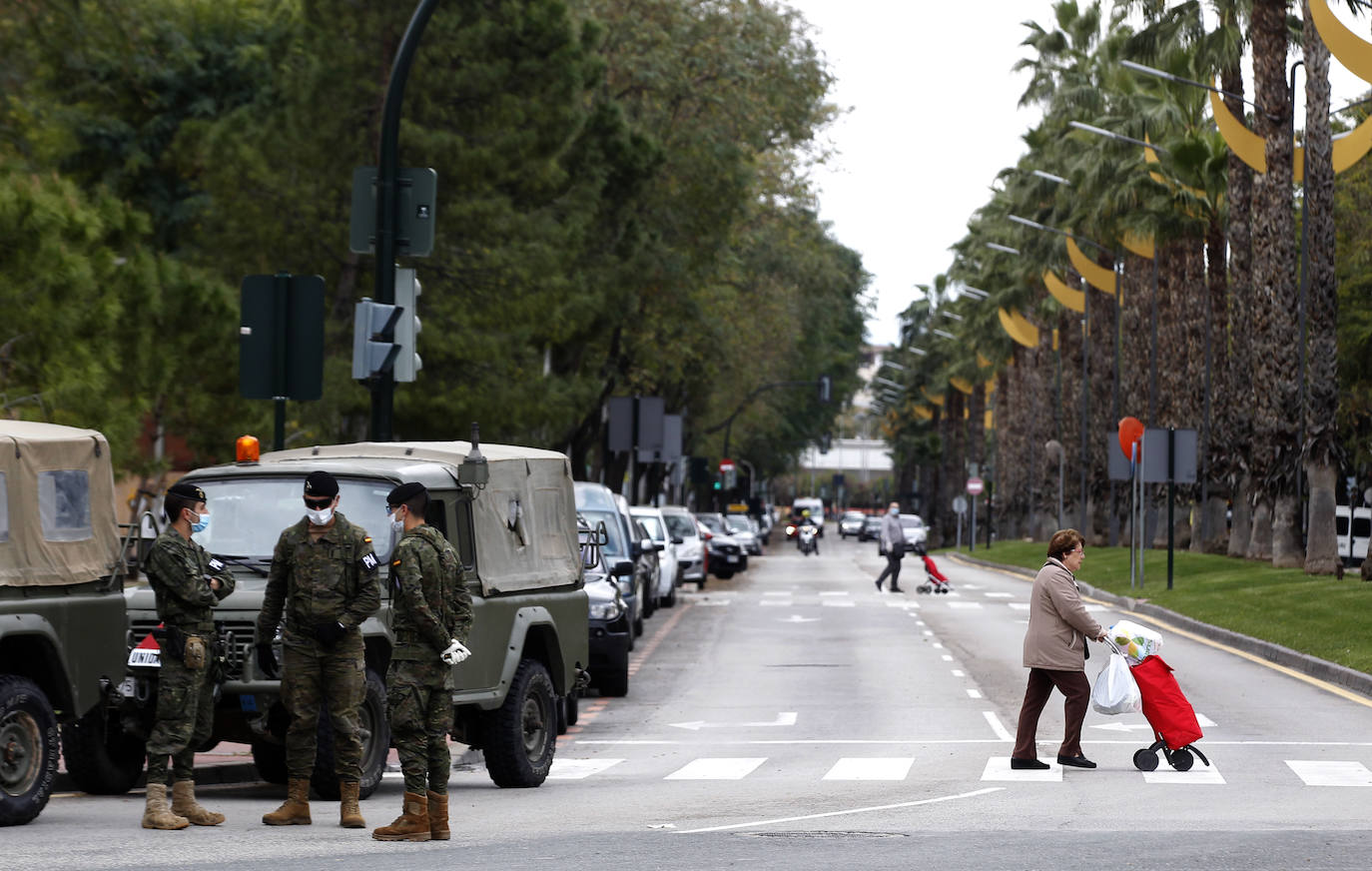 Fotos: Las Fuerzas Armadas se despliegan en Murcia