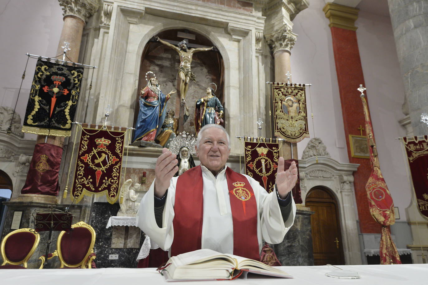 Fotos: El magenta prende en San Antolín