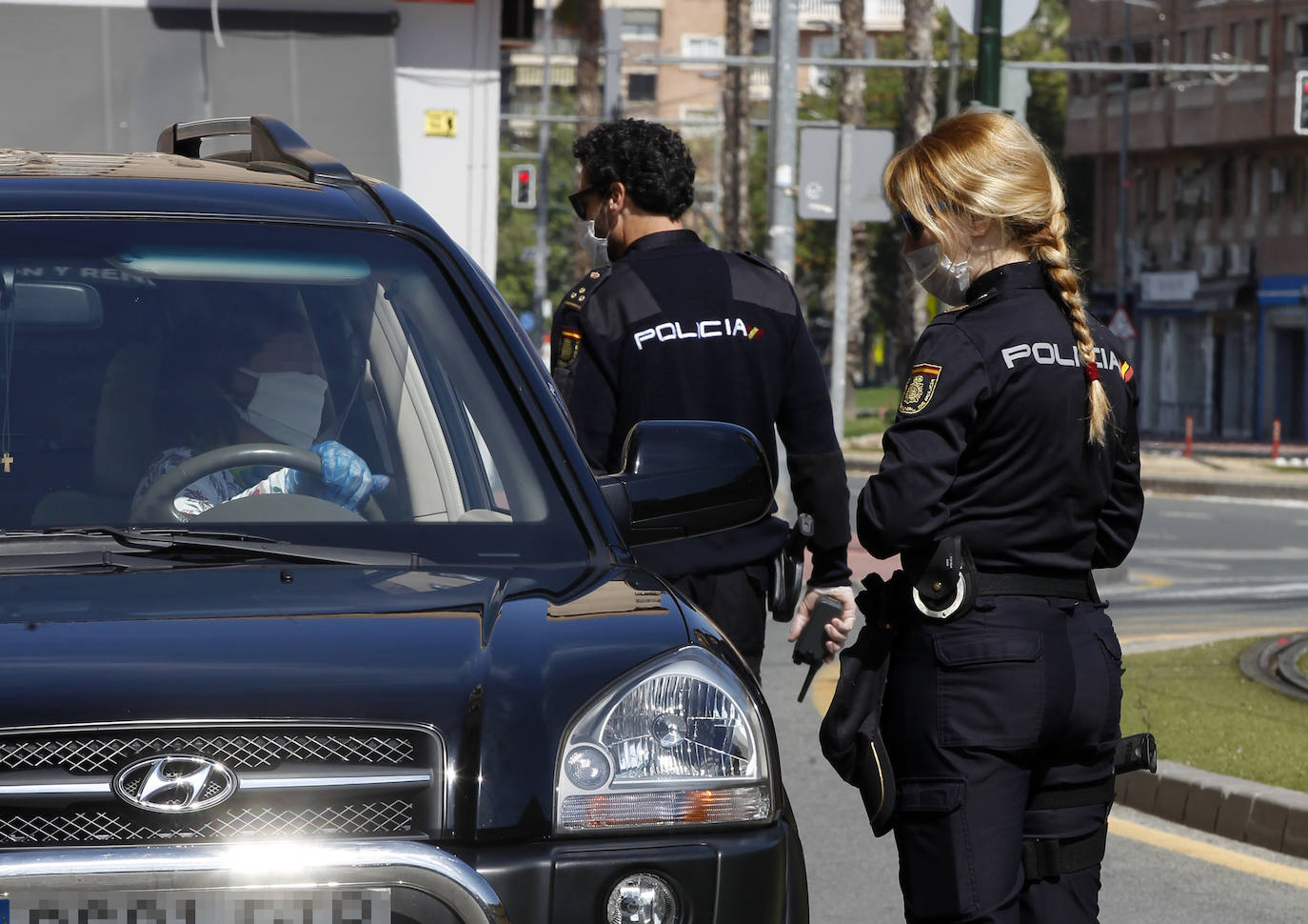 Fotos: Blindaje en las ciudades para evitar los viajes a las residencias de la costa