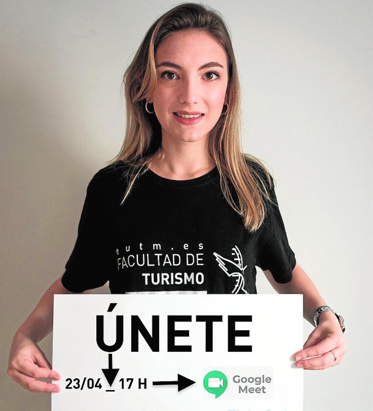 Alumna de la Facultad de Turismo. 