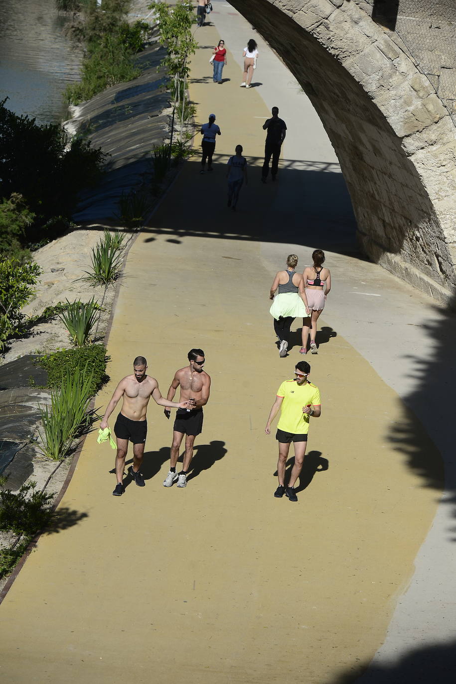 Fotos: Los murcianos salen a pasear y hacer deporte tras más de un mes de confinamiento