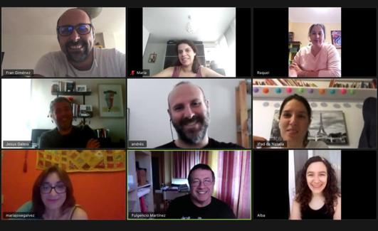 El teatro continúa. Fran Giménez, María Alarcón, Raquel Pulido, Jesús Galera, Andrés Alemán, Natalia Rodríguez, María José Gálvez, Fulgencio M. Lax y Alba Saura, en una videoconferencia.