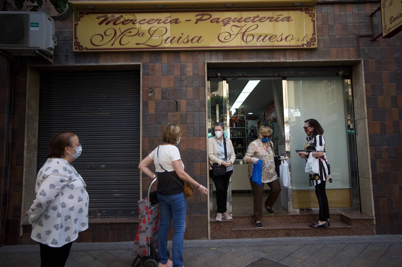 Fotos: Primer día de la Fase 0 de la desescalada en los comercios de Murcia