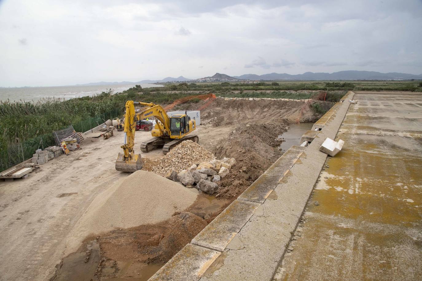 Fotos: La CHS da el primer paso para blindar el acuífero del Mar Menor