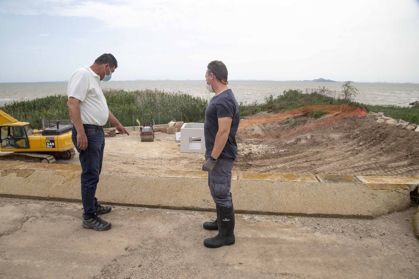 Fotos: La CHS da el primer paso para blindar el acuífero del Mar Menor