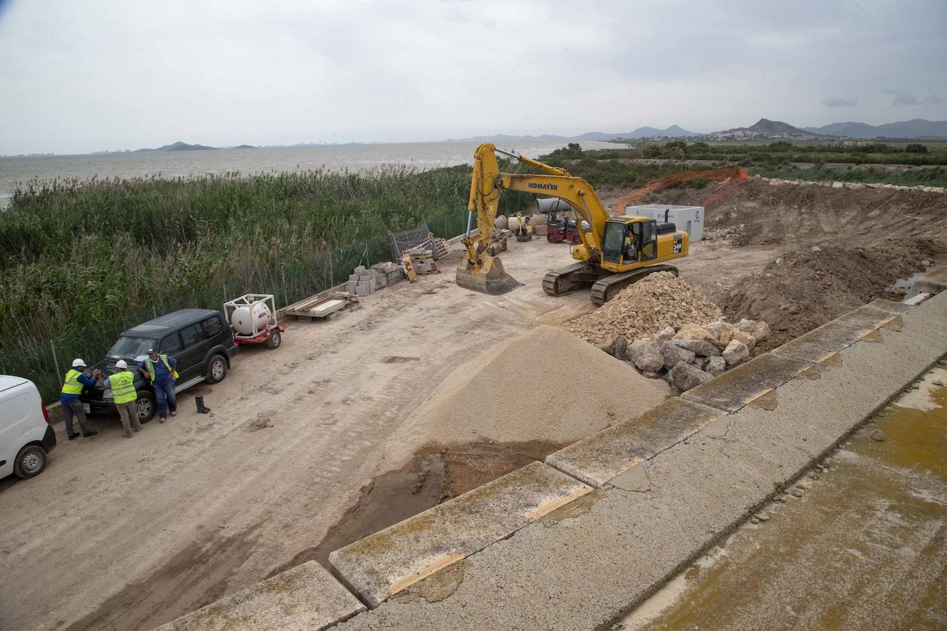 Fotos: La CHS da el primer paso para blindar el acuífero del Mar Menor