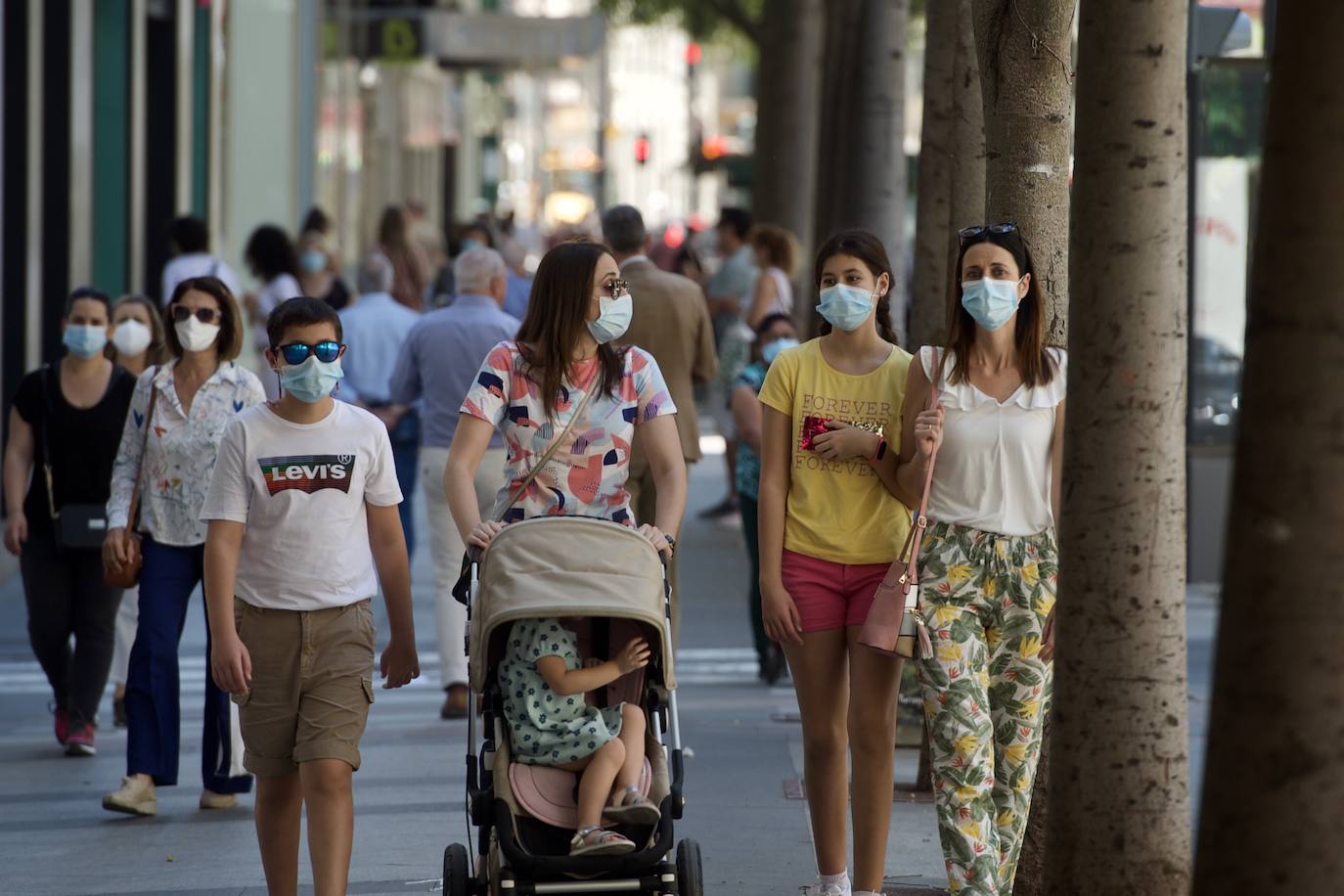 Fotos: Las mascarillas toman las calles de Murcia