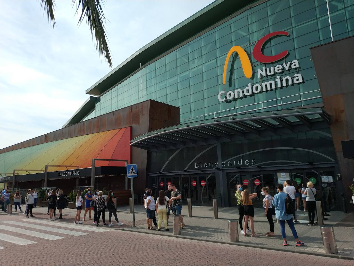 Fotos: Los centros comerciales vuelven tras más de dos meses