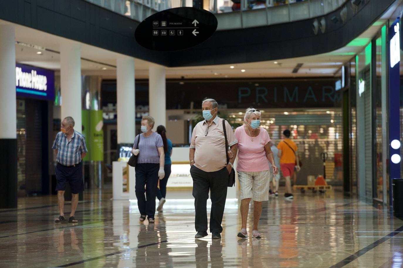 Fotos: Los centros comerciales vuelven tras más de dos meses