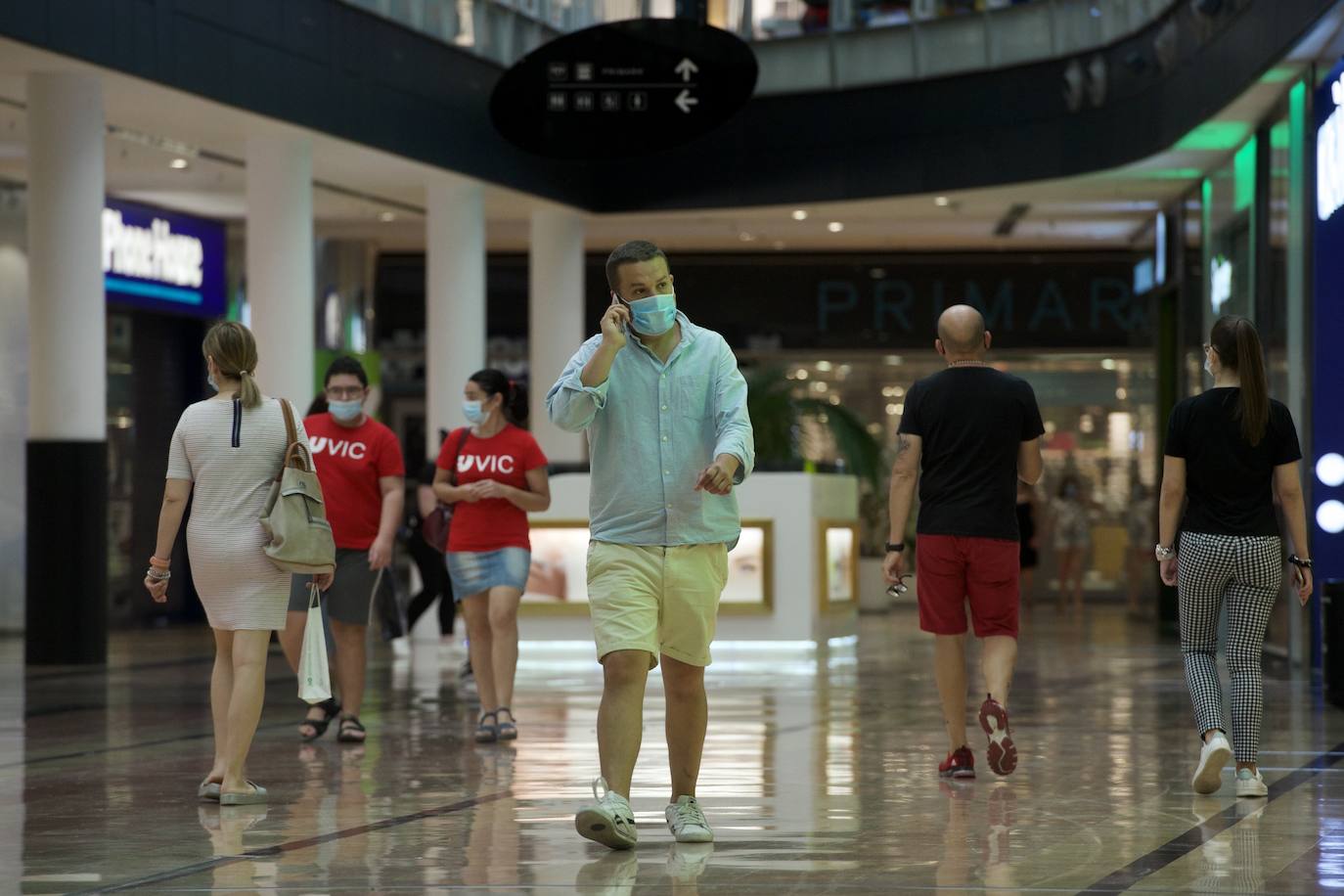 Fotos: Los centros comerciales vuelven tras más de dos meses